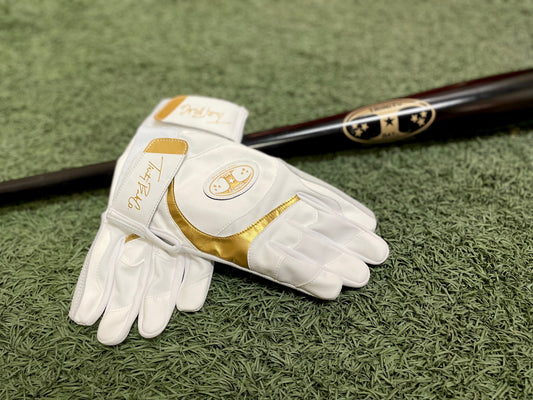 Trinity Batting Gloves 2.0 White/Gold
